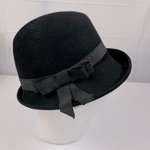 Henry Pollax Glenover woman’s hat - Picture 9 of 9
